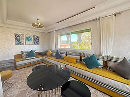 Luxurious Duplex in a Peaceful Resort