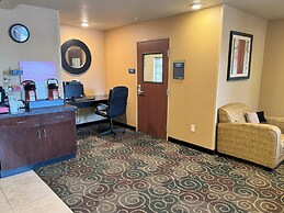 Red Roof Inn Charlestown