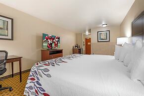 Red Roof Inn Charlestown