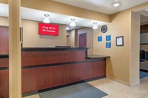 Red Roof Inn Charlestown