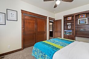 The Fireside Retreat 6 BD, Sauna, Home Theater