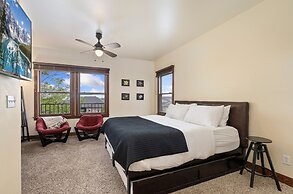 The Fireside Retreat 6 BD, Sauna, Home Theater