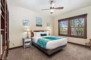 The Fireside Retreat 6 BD, Sauna, Home Theater