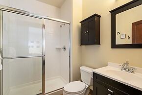 The Fireside Retreat 6 BD, Sauna, Home Theater