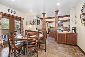 The Fireside Retreat 6 BD, Sauna, Home Theater