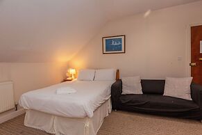 Ricky Road Guest House - Budget