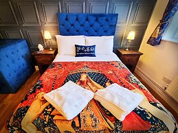 Ricky Road Guest House
