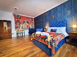 Ricky Road Guest House