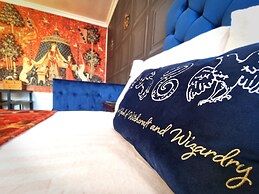 Ricky Road Guest House