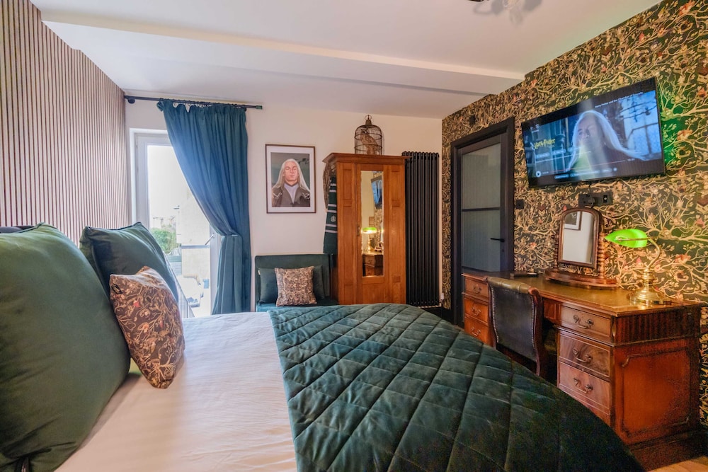 Ricky Road Guest House