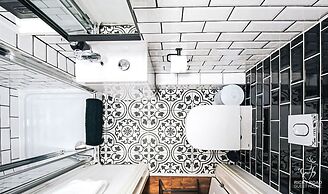 Ricky Road Guest House