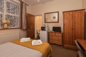Ricky Road Guest House