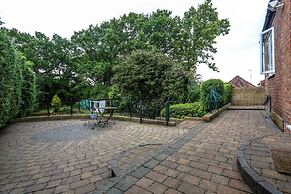 Guest House Ellipse