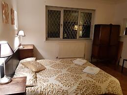 Guest House Ellipse