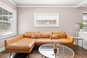 Adorable Broad Ripple Duplex