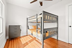 Adorable Broad Ripple Duplex