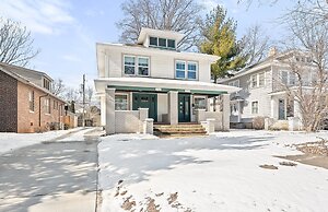 Adorable Broad Ripple Duplex