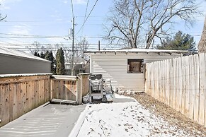 Adorable Broad Ripple Duplex