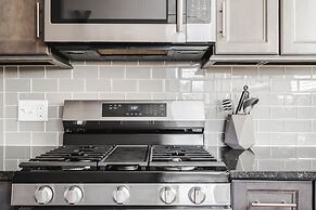 Adorable Broad Ripple Duplex