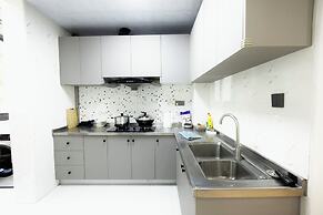 Shanghai Hills&Chuanyu Inn 29-102