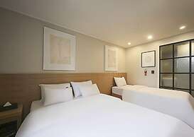 Carlton Hotel Bupyeong