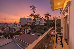 Bee Luxury Da Lat Hotel