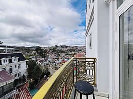 Bee Luxury Da Lat Hotel