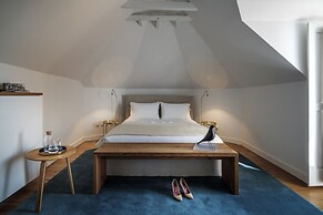 Seaview Castle by Cadenzalux