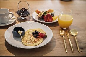 Seaview Castle by Cadenzalux