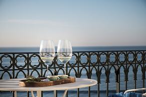 Seaview Castle by Cadenzalux