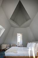 Seaview Castle by Cadenzalux