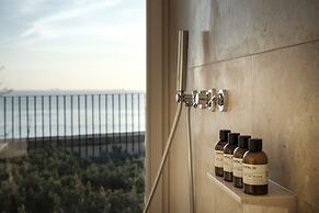 Seaview Castle by Cadenzalux