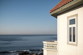 Seaview Castle by Cadenzalux