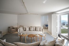 Seaview Castle by Cadenzalux