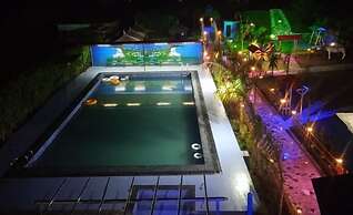 Jungle Resort