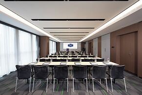 HamptonHiltonChengduRailwayNorthStation