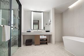 HamptonHiltonChengduRailwayNorthStation