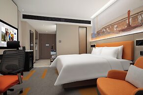 HamptonHiltonChengduRailwayNorthStation