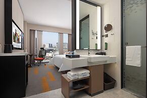 HamptonHiltonChengduRailwayNorthStation