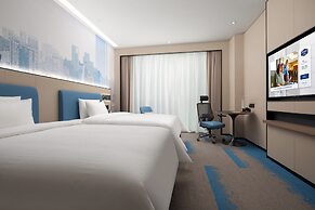 HamptonHiltonChengduRailwayNorthStation