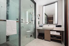 HamptonHiltonChengduRailwayNorthStation