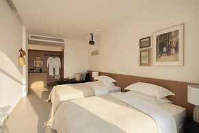 Miyue  Roman Holiday Bubble Pool hotel