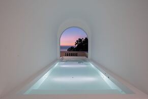 Miyue  Roman Holiday Bubble Pool hotel