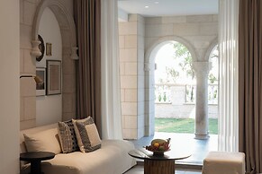 Miyue  Roman Holiday Bubble Pool hotel