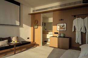 Miyue  Roman Holiday Bubble Pool hotel