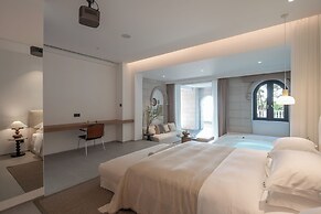 Miyue  Roman Holiday Bubble Pool hotel