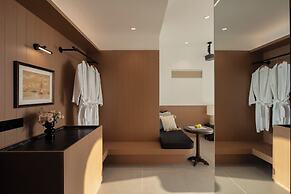 Miyue  Roman Holiday Bubble Pool hotel