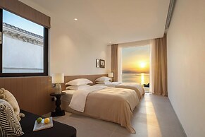 Miyue  Roman Holiday Bubble Pool hotel