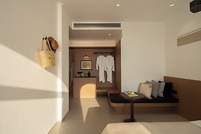 Miyue  Roman Holiday Bubble Pool hotel