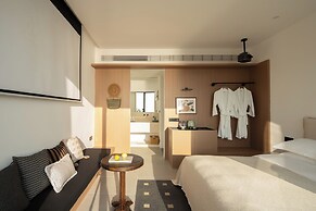 Miyue  Roman Holiday Bubble Pool hotel